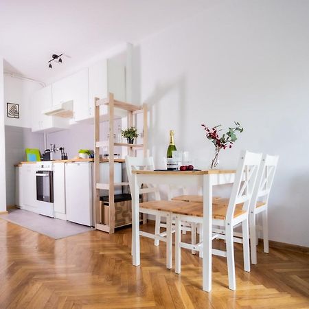 Superapart Plac Dabrowskiego 12 Varsavia Esterno foto