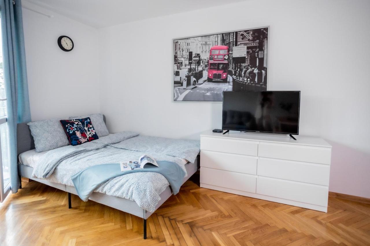 Superapart Plac Dabrowskiego 12 Varsavia Esterno foto